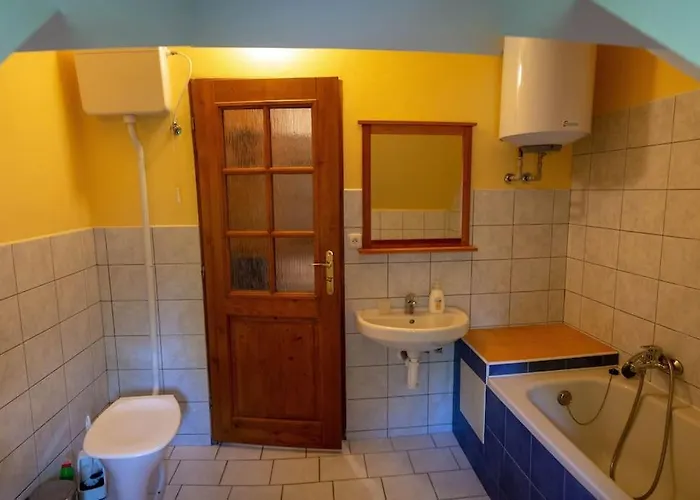Makovna - Západ Apartamento *